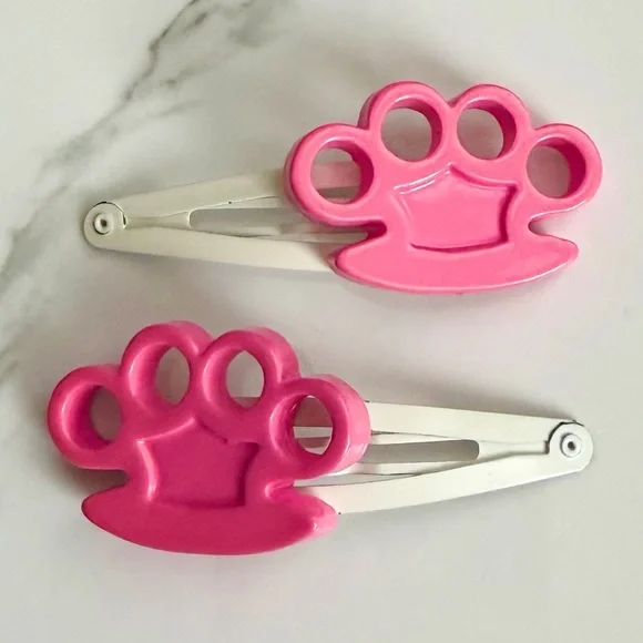 Vintage Brass Knuckle Hair Clips - Picture 1 of 3